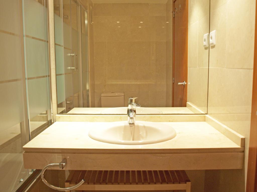 Apartament Apartup Yellow Opera View Walencja Zewnętrze zdjęcie
